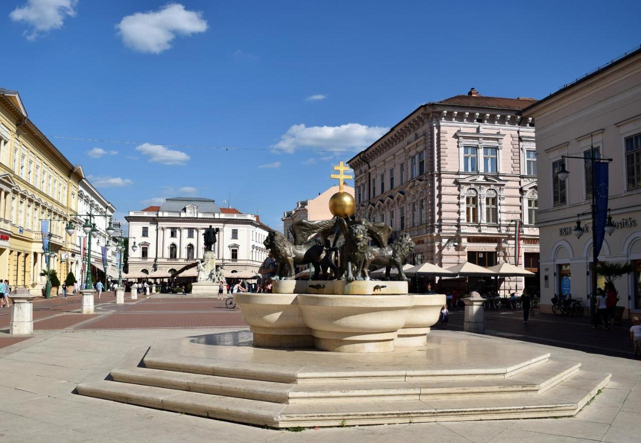Szeged Suncity Apartman Segedín Exteriér fotografie